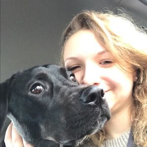 Meet your Posher, Lexie